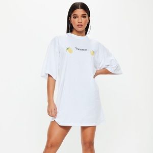 Missguided T Shirt Dress 🍋